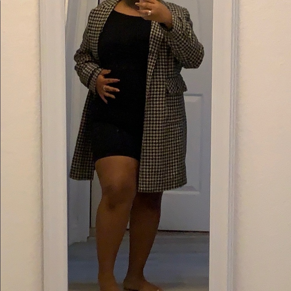 Hounds Tooth Coat - image 2